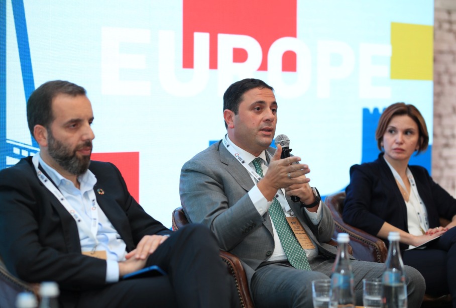 Romeo Mikautadze "Uniting Business Europe" beynəlxalq konfransında iştirak edib