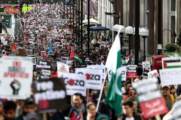 Лондон Палестина адгыларатә акциа мҩаҧысуеит