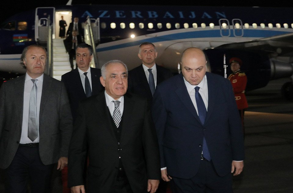 Премьер-министр Азербайджана Али Асадов прибыл Грузию