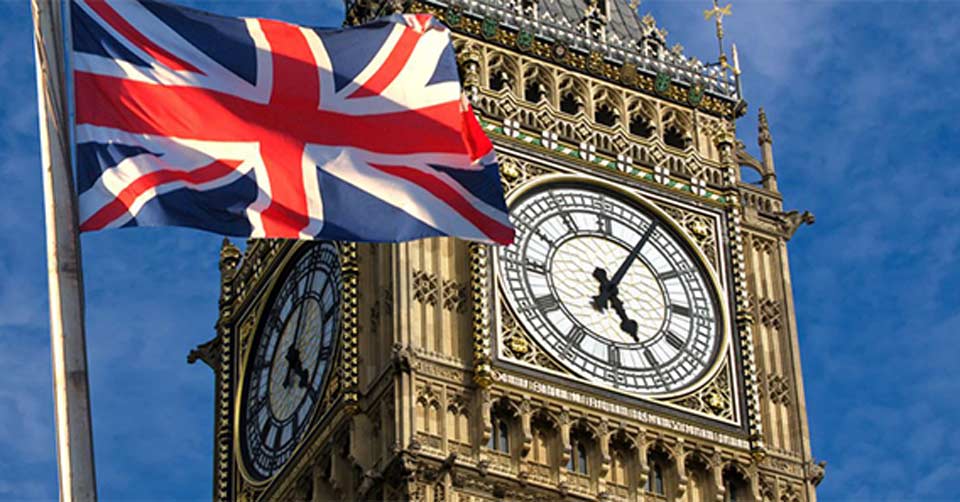 Британия отозвала часть сотрудников посольства из Ливана