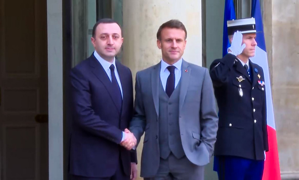 Georgian PM meets French President