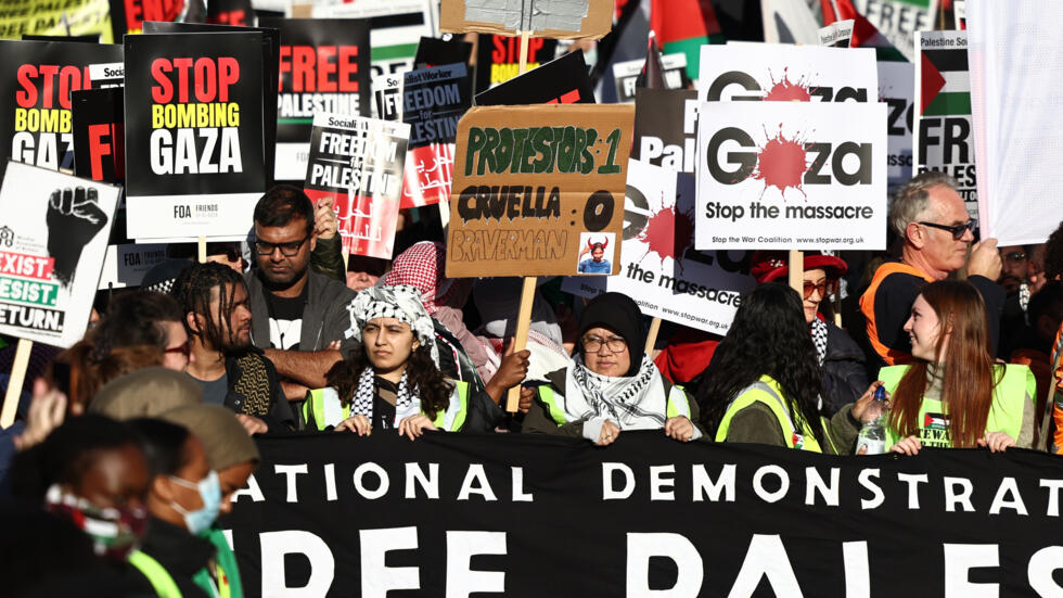 Լոնդոնում hազարավոր պաղեստինցիներ բողոքի ցույց են անցկացրել` Գազայում հրադադարպահանջով