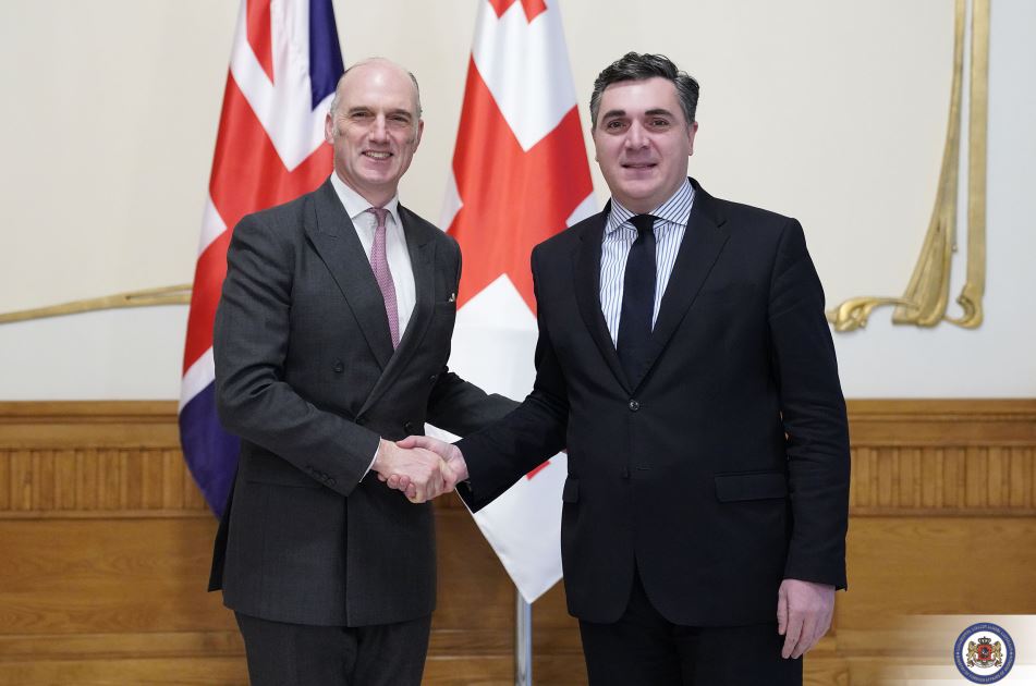 FM meets UK Minister of State for Europe and North America