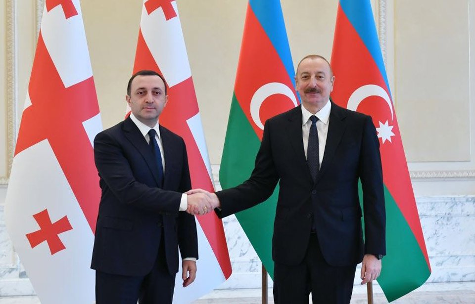 Georgian PM meets Azerbaijan's President in Baku