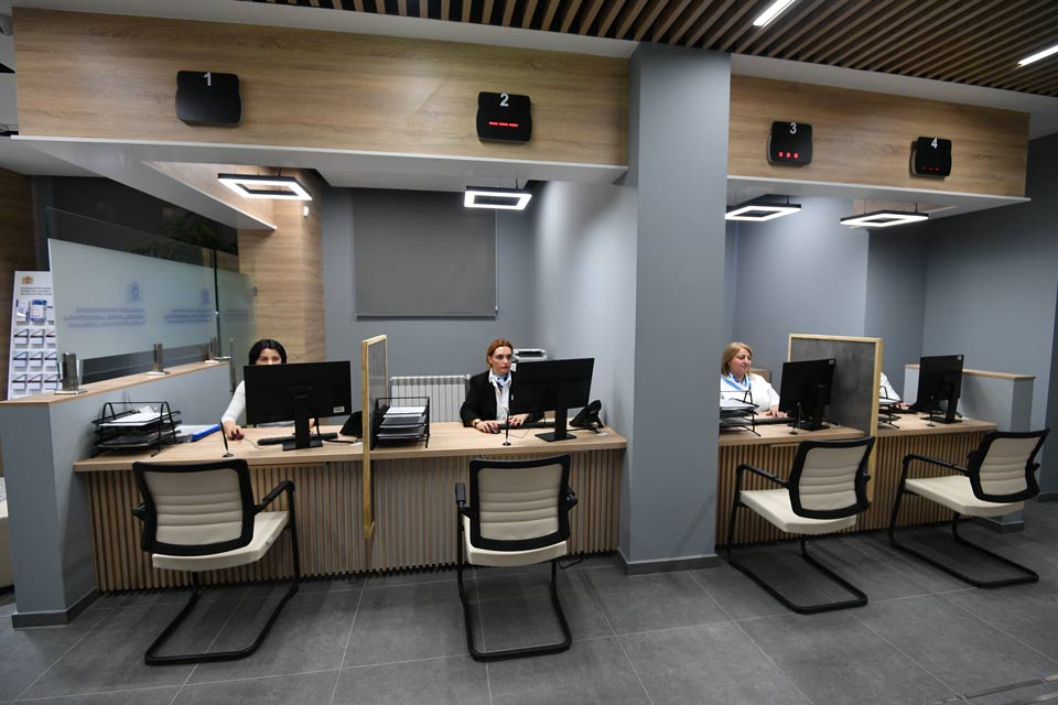 В Тбилиси открылся сервисный центр Минздрава