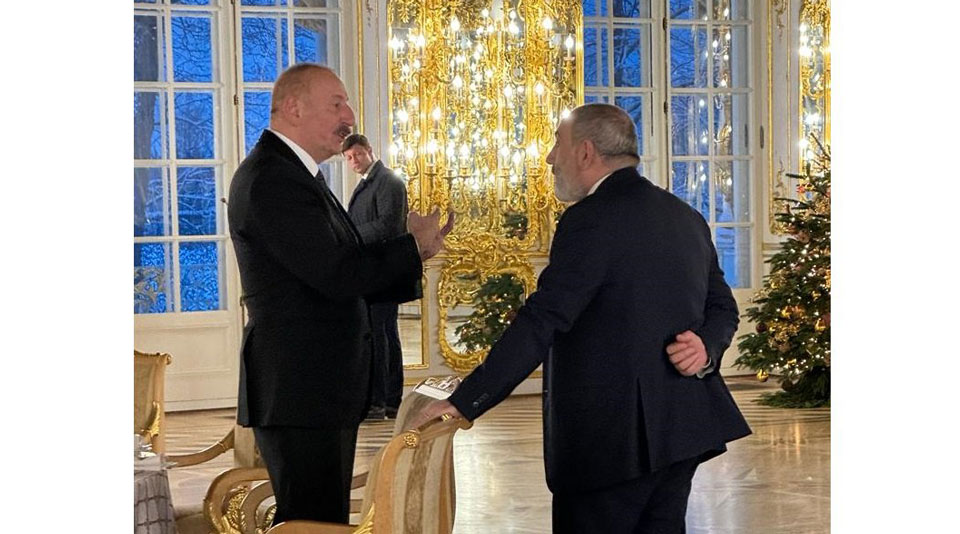 Премьер-министр Армении и президент Азербайджана обсудили в Санкт-Петербурге мирную повестку дня между двумя странами