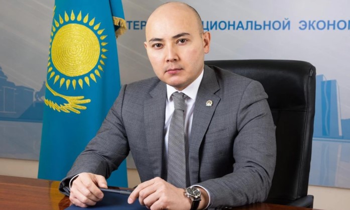 Министр экономики Казахстана - С помощью азербайджанских, грузинских и турецких друзей мы подписали две дорожные карты по развитию Среднего коридора