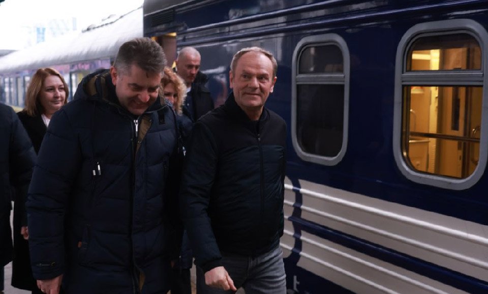 Дональд Туск прибыл в Киев