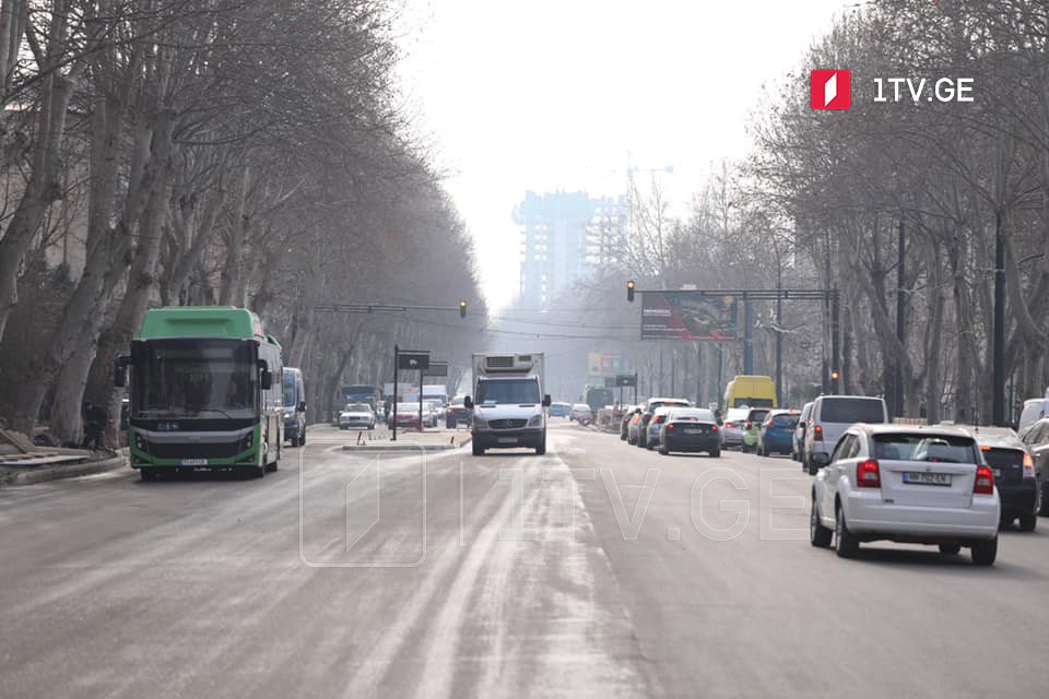 Two-way traffic on Tsereteli Avenue resumes