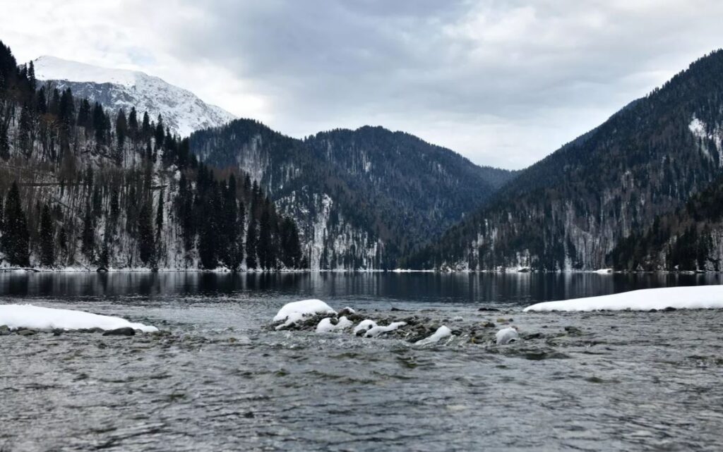 10 февраля представители силовых ведомств оккупированной Абхазии, России и "Южной Осетии" проведут на озере Рица «антитеррористические» учения