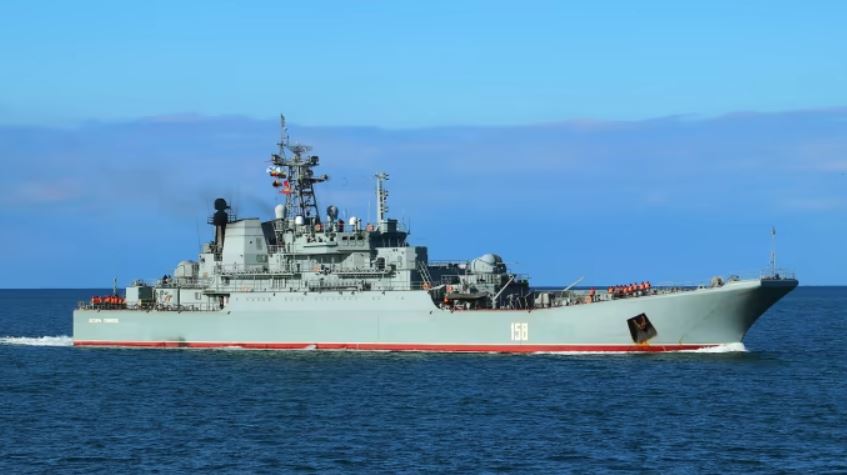 Силы обороны Украины подбили российский десантный корабль " Цезарь Куников" в Черном море