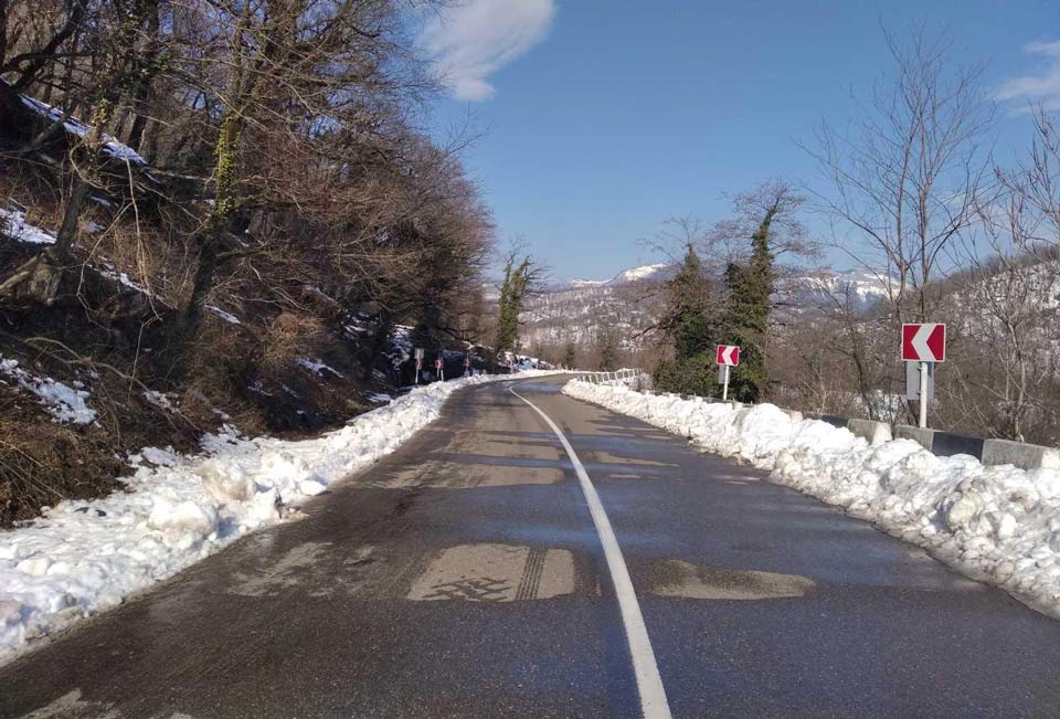 Saçxere-Uzunta-Şkmeri-Zudali yolunun 22-ci km-də avtonəqliyyat vasitələrinin hərəkəti bərpa olunub