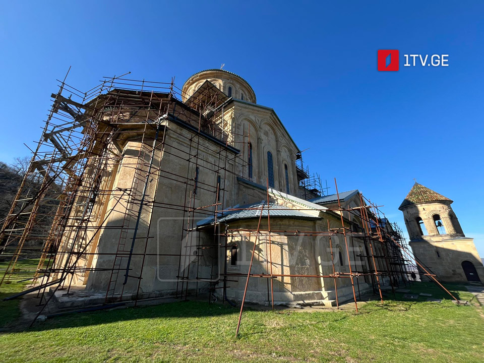 Начинаются работы по консервации настенной росписи Гелатского монастыря