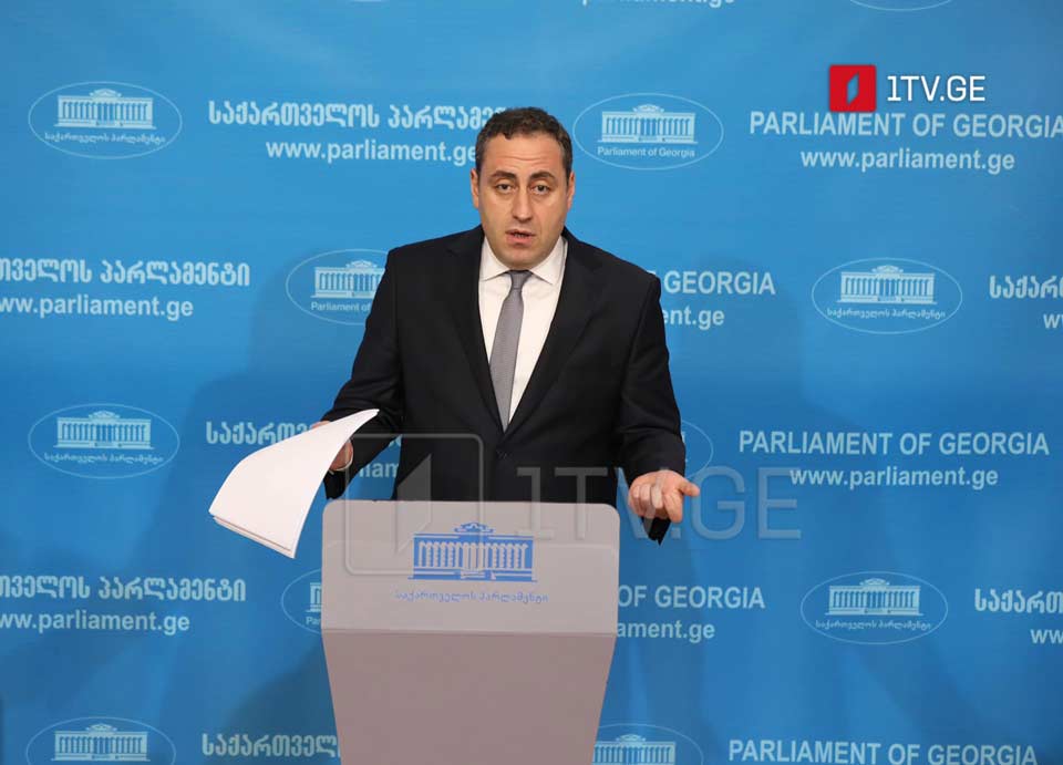 Գիորգի Վաշաձե. Եթե Մակա Բոճորիշվիլին բերեր փաստաթուղթը, ես շնորհակալություն կհայտնեի ստորագրության համար: Երդվում եմ պատկերակի վրա, նա նման բան չի արել