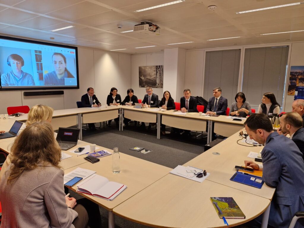 В Брюсселе прошли официальные встречи в целях обсуждения рекомендаций отчета о расширении ЕС