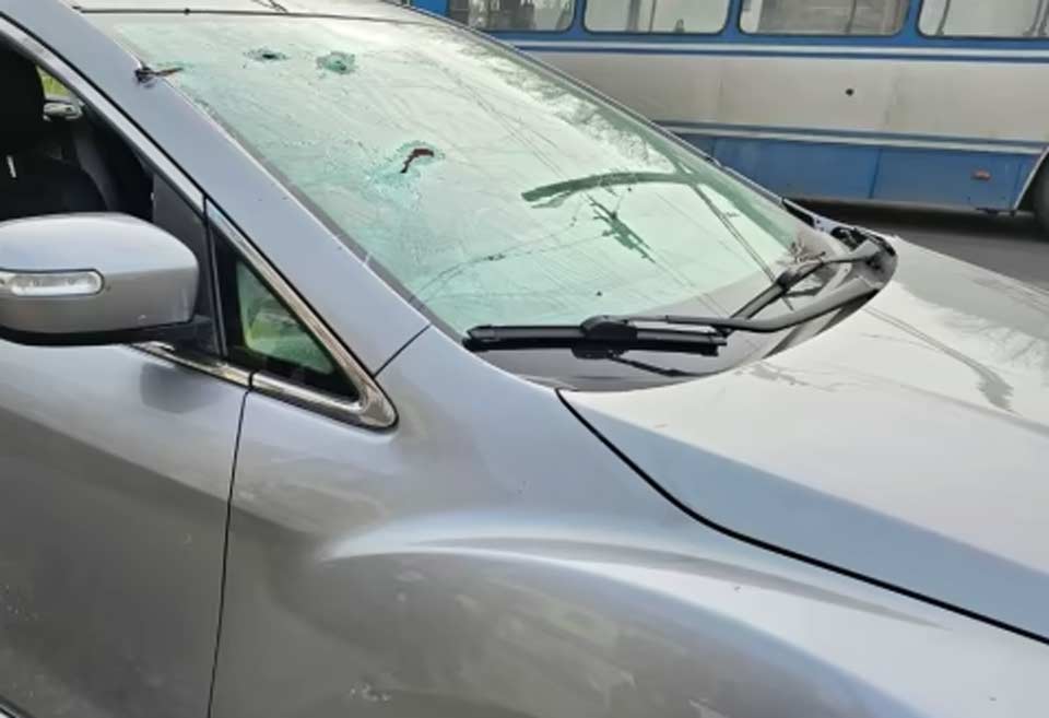 В Херсоне российские военные открыли огонь по таксисту, 1 погиб, еще 2 человека ранены
