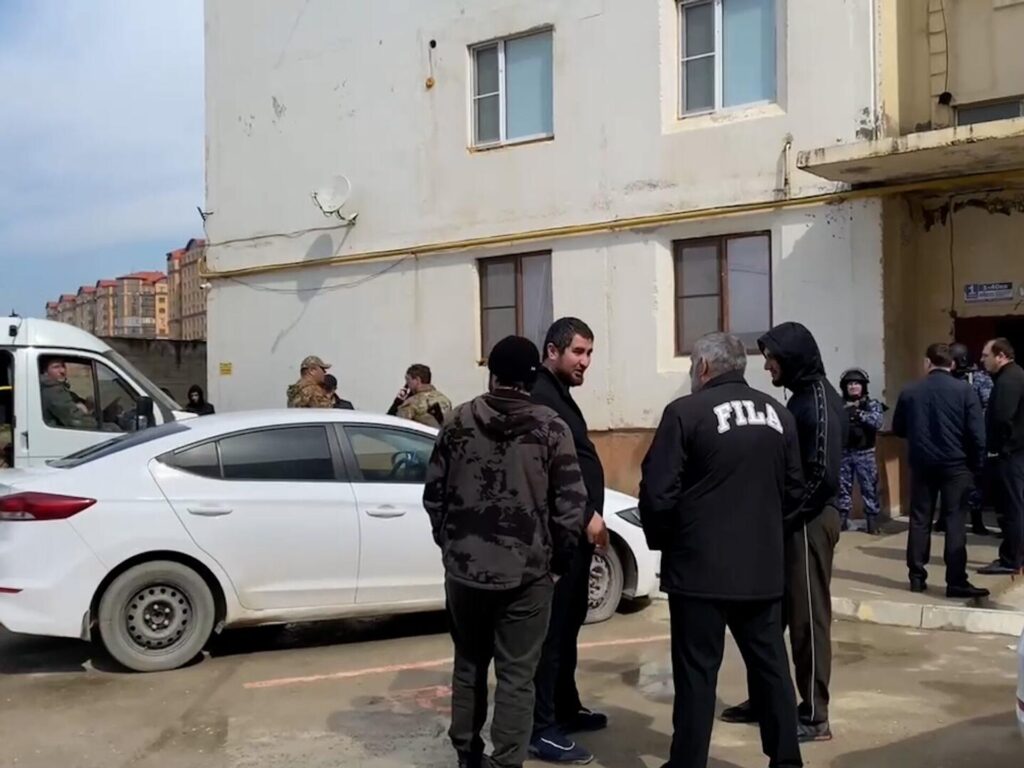 Rusiyanın mediasının məlumatına görə, Rusiya xüsusi təyinatlıları Dağıstan şəhərlərində keçirilən antiterror əməliyyatında 3 döyüşçünü saxlayıb
