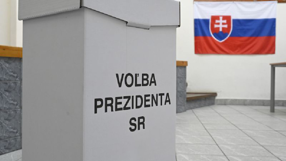 Словакиа апрезиденттә алхрақәа аҩбатәи ртур мҩаԥысуеит