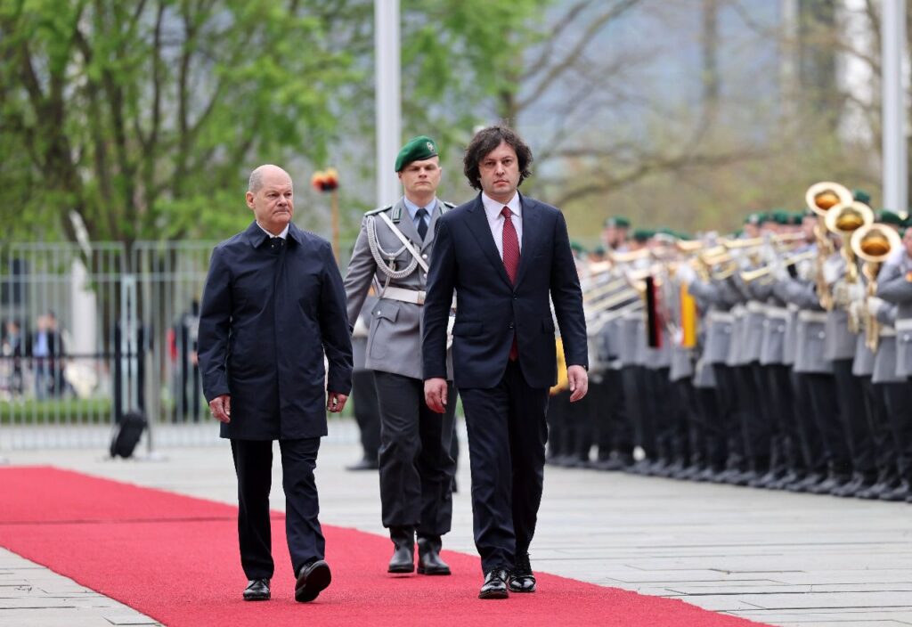 Georgian PM's official welcome ceremony held at Federal Chancellery of Germany