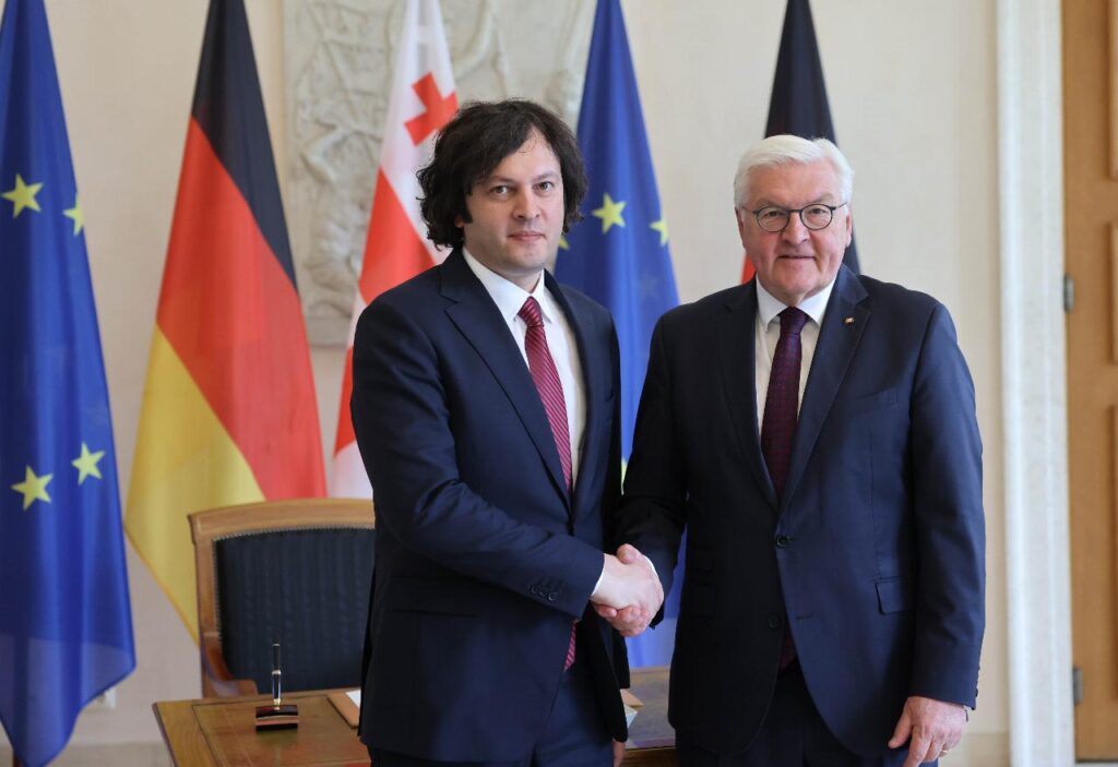 PM meets Frank-Walter Steinmeier