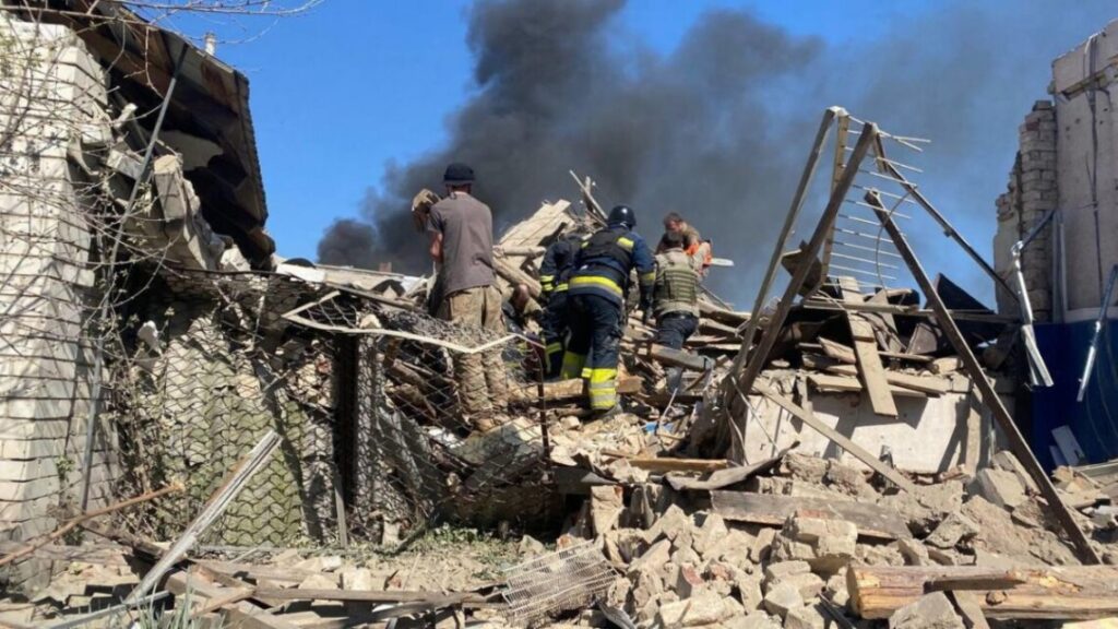 Ռուսական ուժերը ռմբակոծել են Խարկովի մարզի գյուղերից մեկի ուսումնական հաստատությունը, ինչի հետևանքով երկու մարդ զոհվել է, կան վիրավորներ