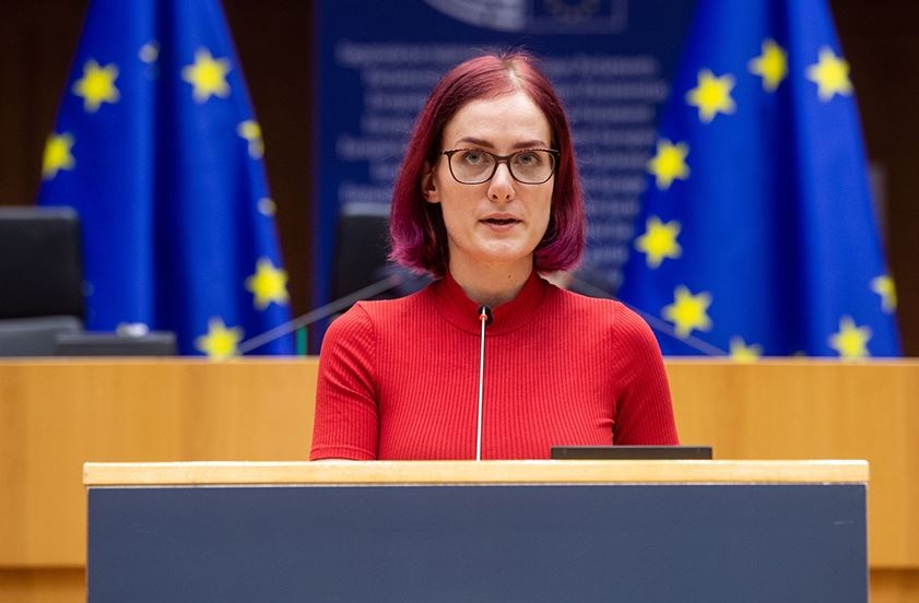 MEP Gregorová: That is through Georgian citizens and politicians to lead to fight; but we can surely aid them; can we for once be on time?!