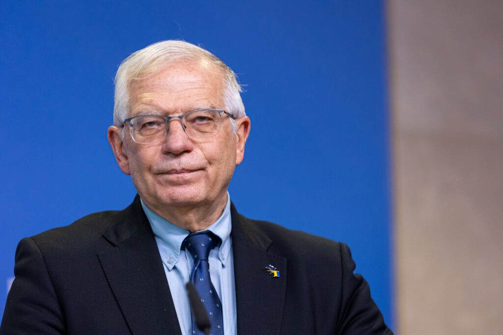 Josep Borrell calls on authorities to ensure the right to peaceful assembly