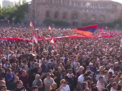 Երևանում բողոքի ցույցի մասնակիցները Նիկոլ Փաշինյանին հրաժարական տալու համար ժամանակ են տվել մինչև ժամը 20։00-ը