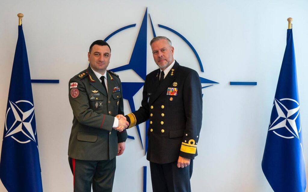 Georgian Defence Forces Head meets NATO Military Committee Chair