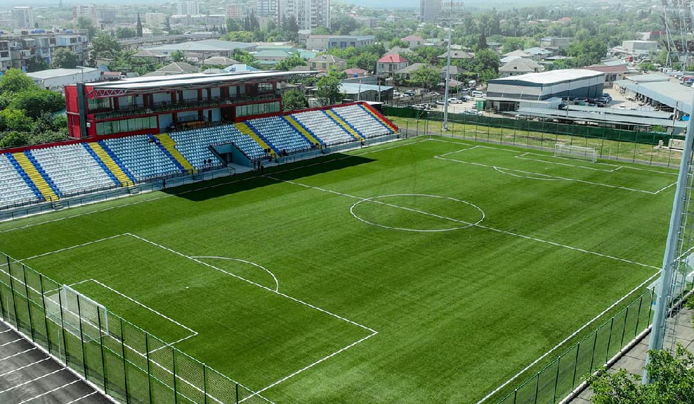 Marneulidə yeni futbol stadionunun açılışı olub