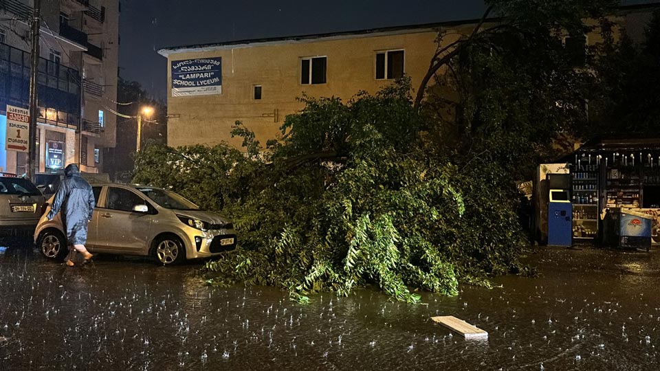 Heavy rain affects Tbilisi districts