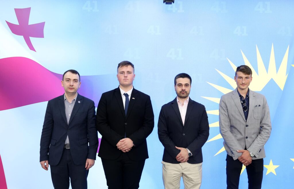 “Gürcü Arzusu”nun gənclər təşkilatının liderləri İsrailin hakim partiyasının gənclər təşkilatının nümayəndələrinə ev sahibliyi ediblər