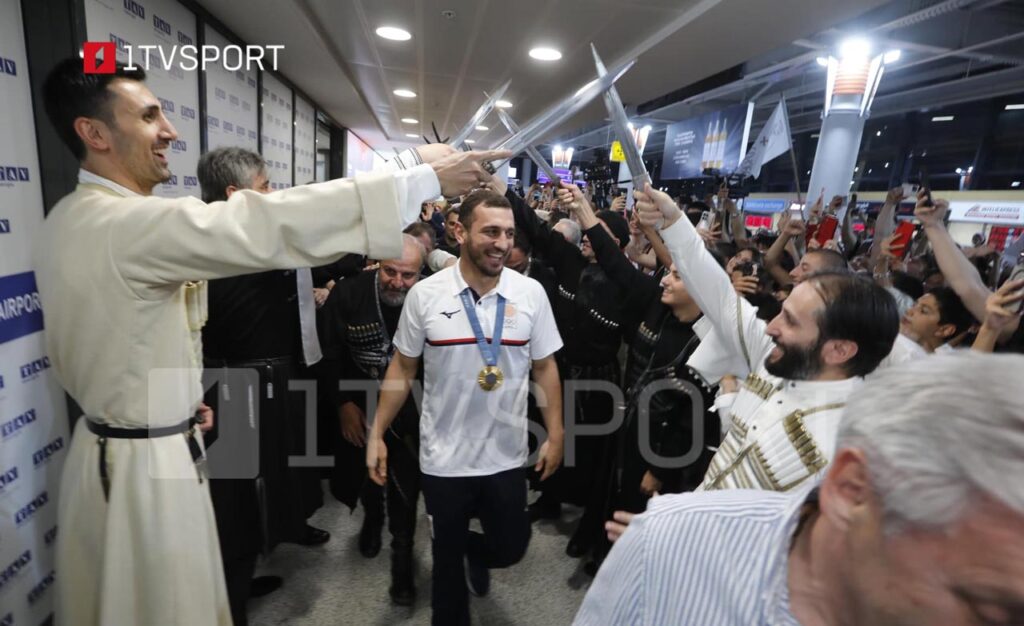 Georgian judo team returns home after Paris Olympics