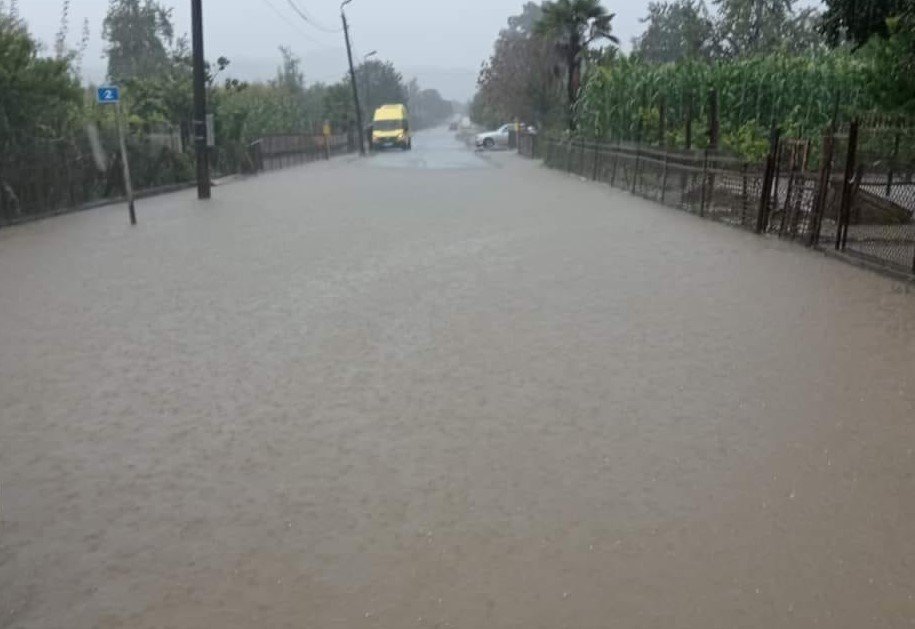 Heavy rain cause problems in Tsalenjikha