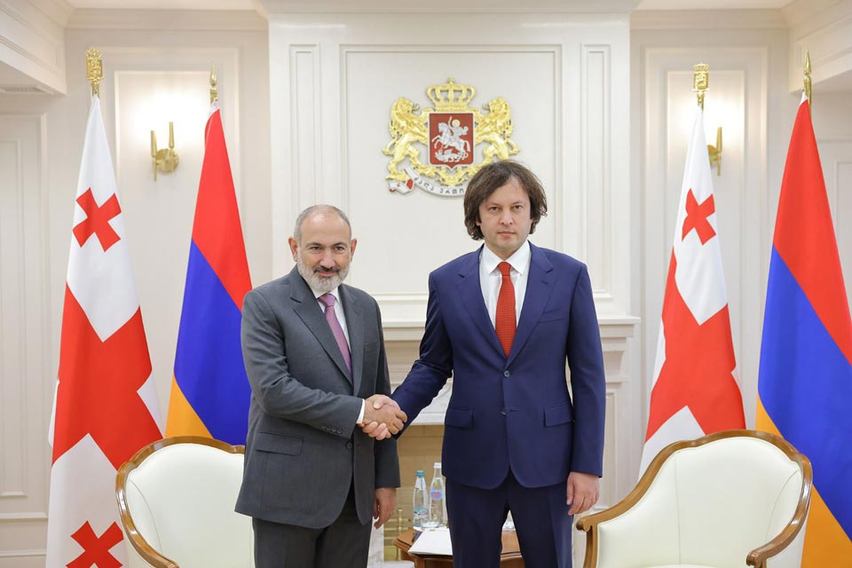 Georgian PM hosts Armenian colleague