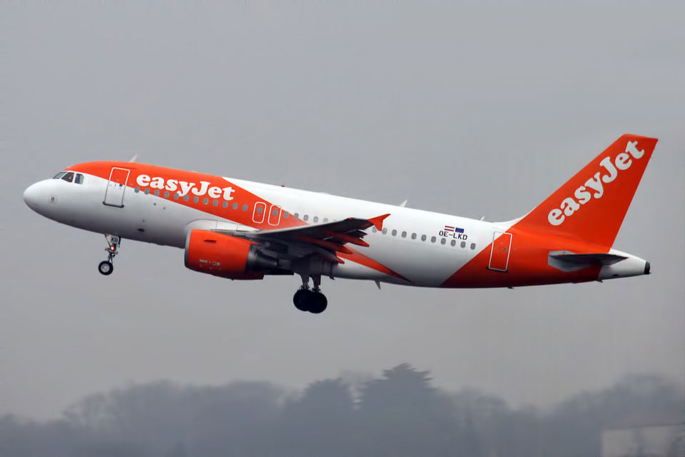 Авиакомпани  «EasyJet» Гуырдзыстонæй  тахтытæ сыххæст кæндзæн