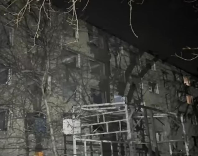 Ukrayna mediasının məlumatına əsasən, Rusiya gecə Zaporojie və Nikolaev bölgələrinə hücum edib, həlak olanlar var