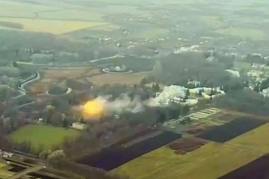 Ukrayna mediasının məlumatına əsasən, noyabrın 20-də Ukrayna ordusunun Britaniyaya məxsus “Storm Shadow” raketləri ilə Kursk bölgəsini bombalaması nəticəsində 18 rus əsgəri həlak olub, 33-ü isə yaralanıb
