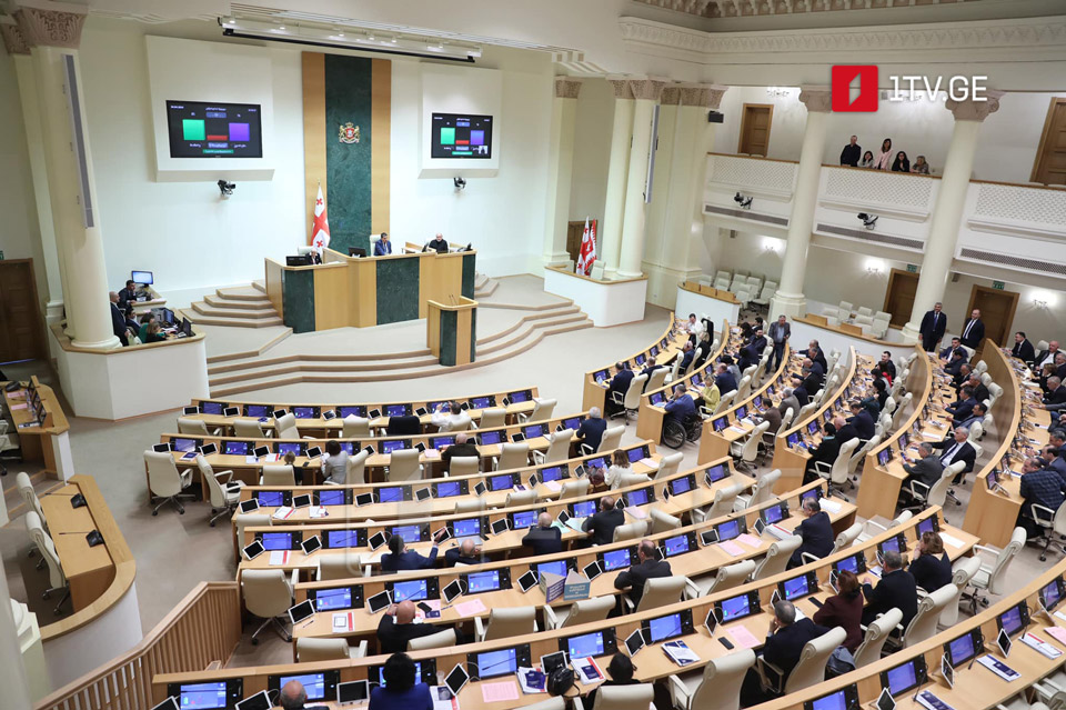 Cегодня на пленарном заседании парламента станет известна дата избрания президента