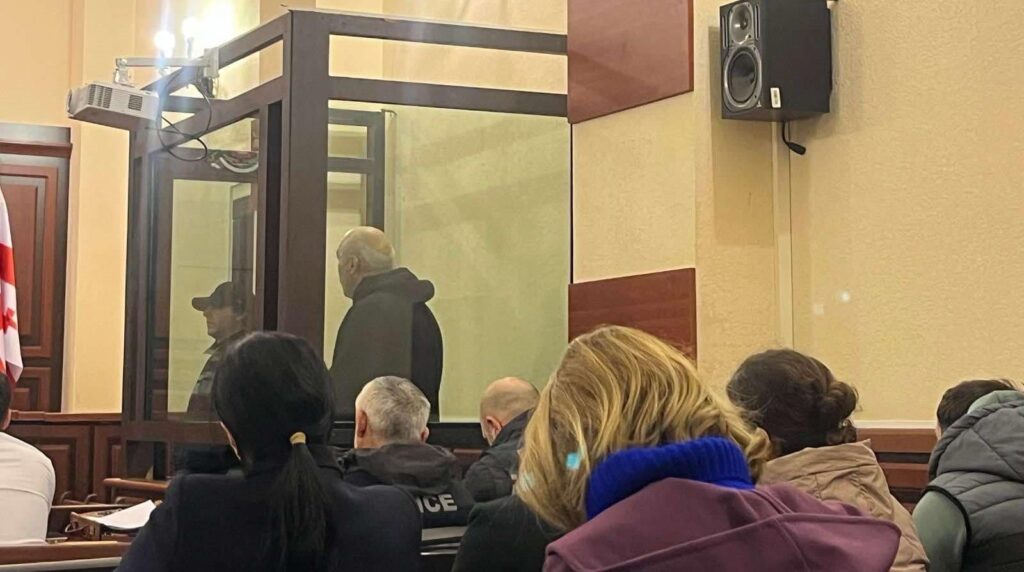 Polisə hücumda təqsirləndirilən Anatoli Qiqauri barəsində qətimkan tədbiri qismində həbs qərarı verilib