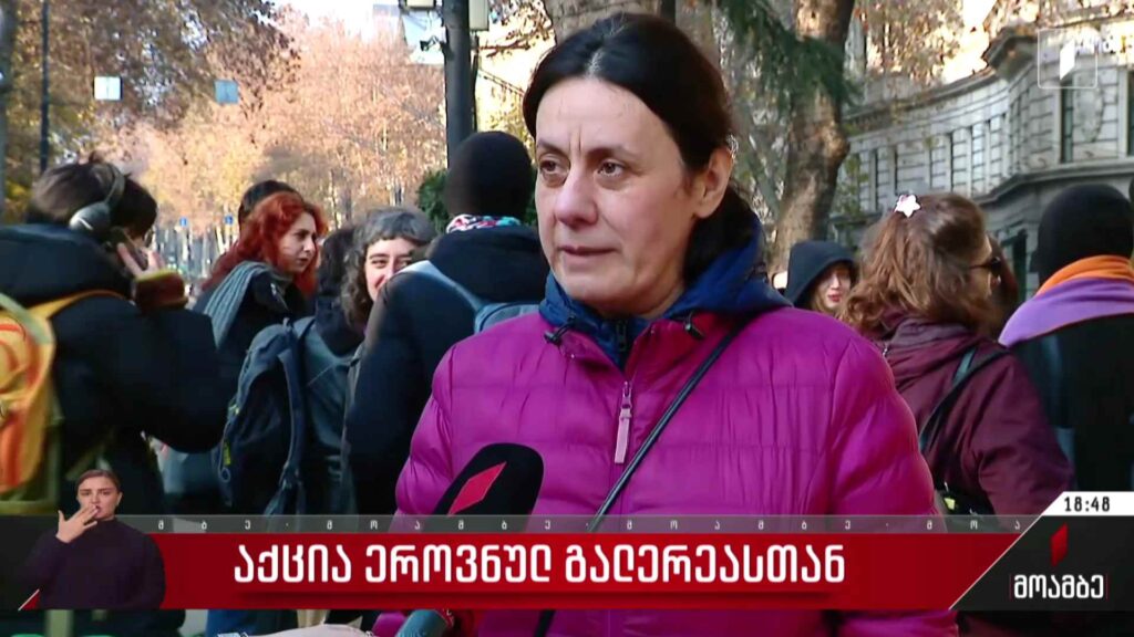 Milli Qalereya yaxınlığında aksiya
