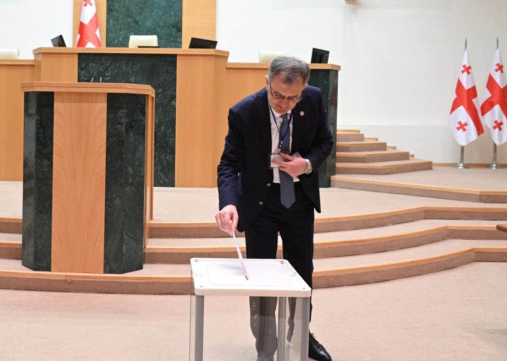 Sozar Subari - Əminəm ki, Mixail Kavelaşvili ölkənin layiqli prezidenti olacaq, o, sələflərinin qurduğu ləyaqəti prezidentlik institutuna qaytaracaq