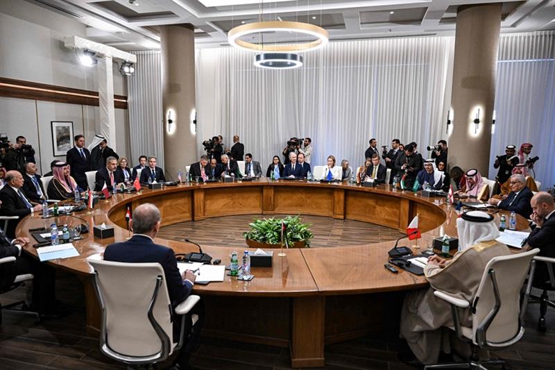 ԱՄՆ-ի, Թուրքիայի, Եվրամիության և արաբական երկրների բարձրաստիճան դիվանագետները հավաքվել էին Հորդանանում՝ քննարկելու Սիրիայում տեղի ունեցող իրադարձությունները