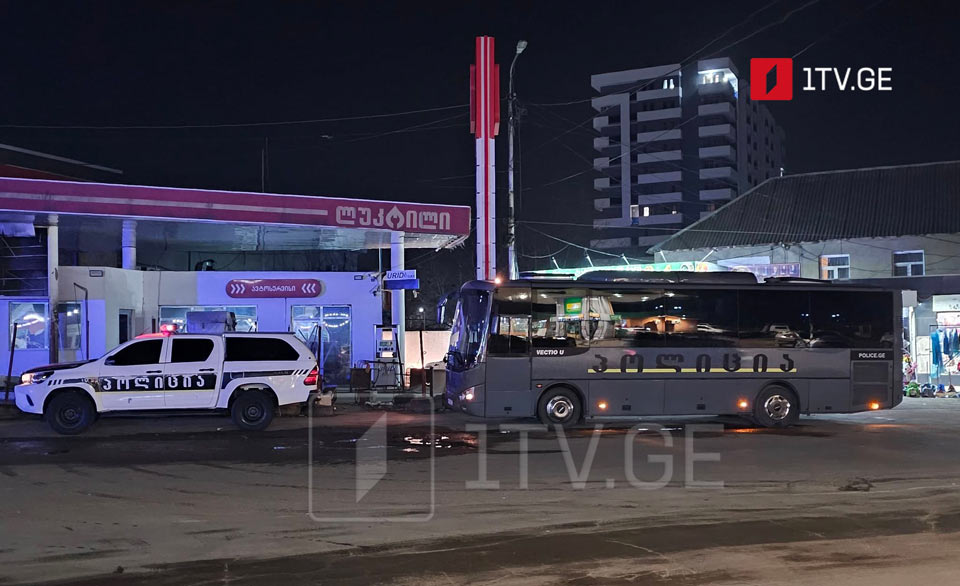 Marneuli-Bolnisi yolunda yol-nəqliyyat hadisəsi nəticəsində iki yeniyetmənin ölümü qarşıdurma ilə müşaiyət olunub