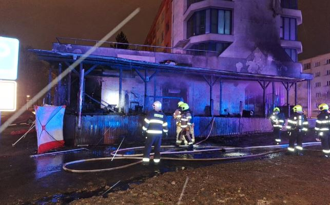 Çexiyada restoranda baş verən partlayış nəticəsində 6 nəfər ölüb, 8 nəfər yaralanıb