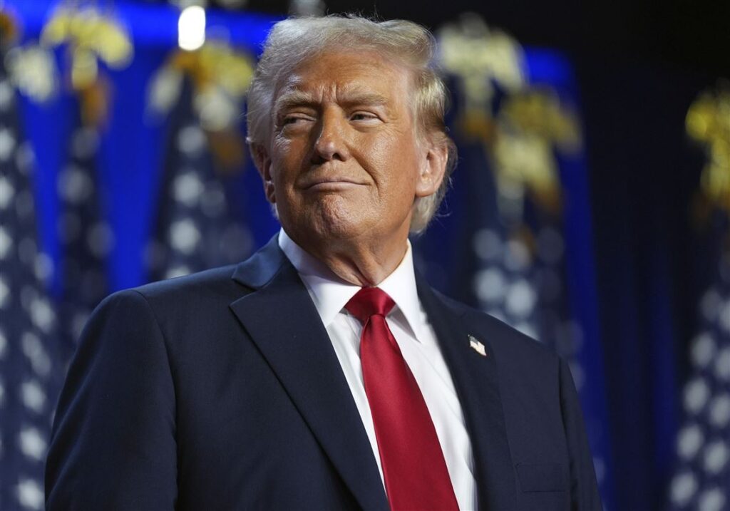 Дональд Трамп - Официальной политикой Соединенных Штатов будет то, что существует только два гендера - мужской и женский