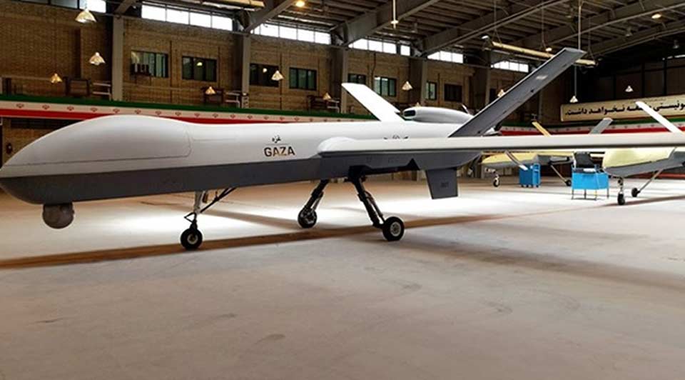İran 1000 km mənzilli yeni pilotsuz təyyarəsini təqdim edib