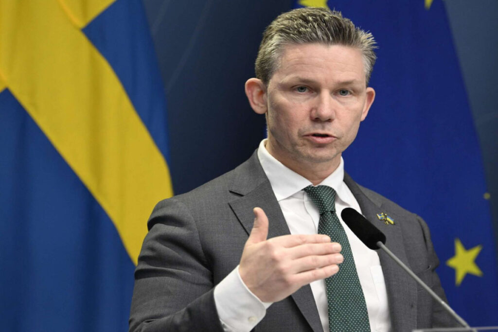 Швеция объявила о крупнейшем пакете военной помощи для Украины на общую сумму 1,23 млрд долларов