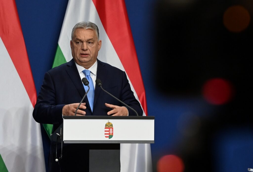 Виктор Орбан заявил, что заблокирует санкции ЕС против России, если Брюссель не поможет восстановить транзит российского газа через Украину