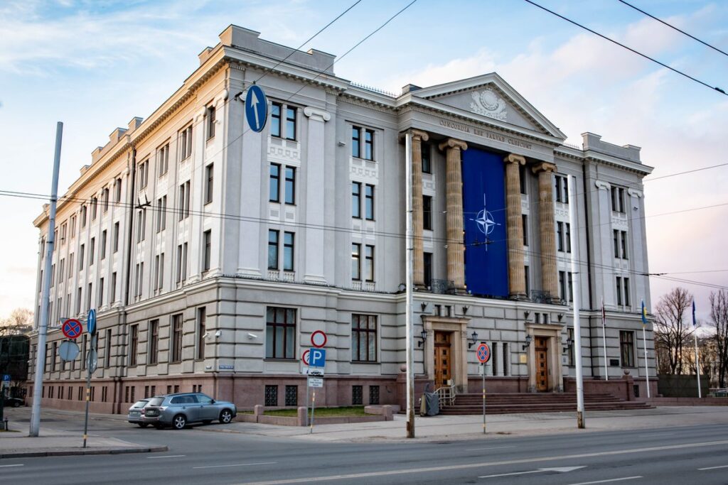 МИД Латвии - Недавними репрессивными действиями правящая элита продолжает углублять разрыв с грузинским народом и его европейскими устремлениями
